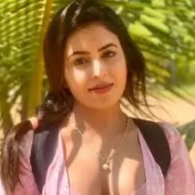 call girls in goa
